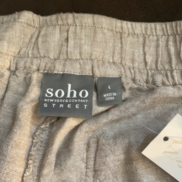 NY and Company Shorts - Picture 2 of 4